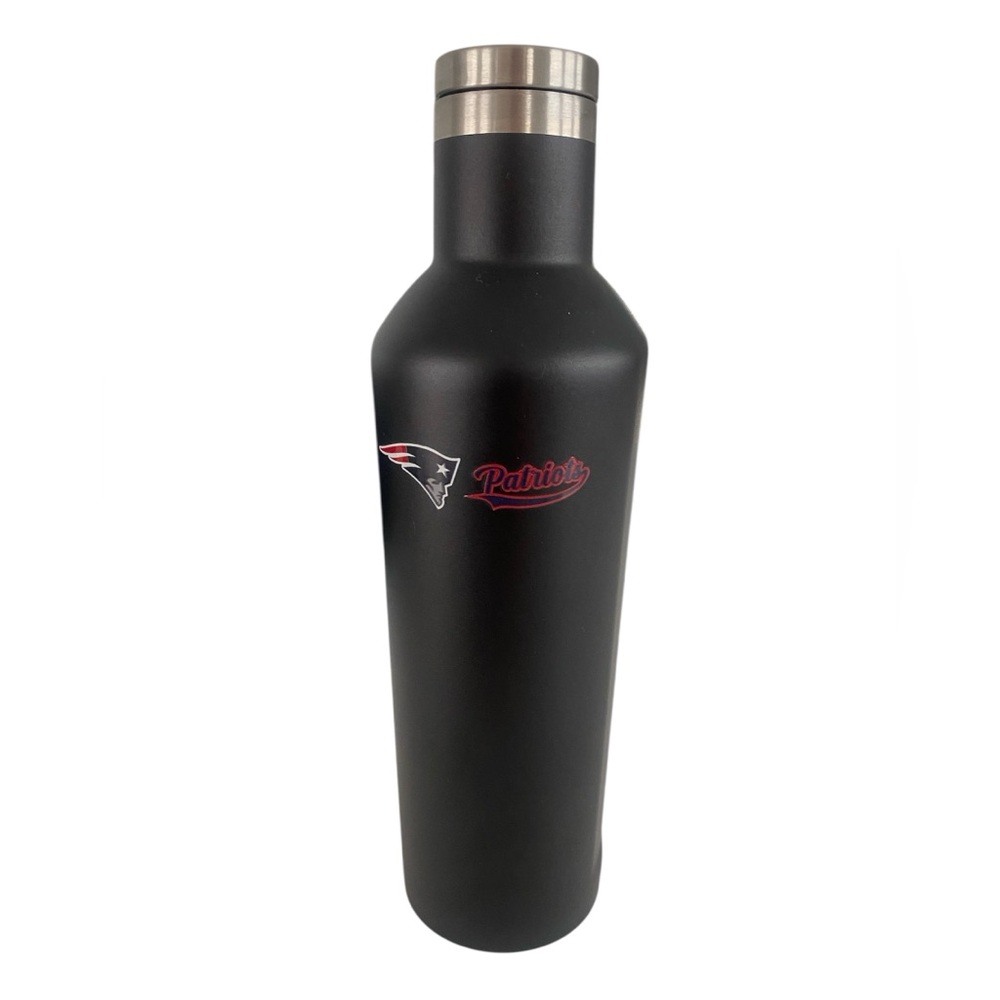 Brand new with tags New England Patriots 17oz black infinity bottle.
